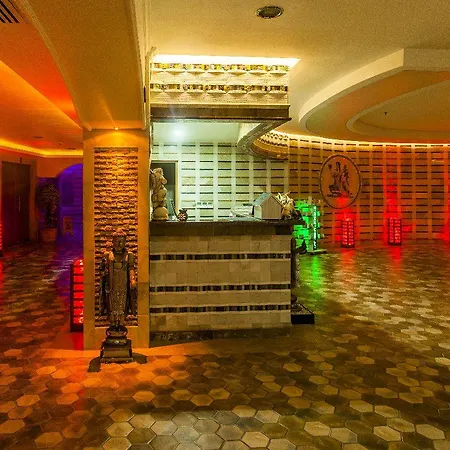 Hotel White Gold &